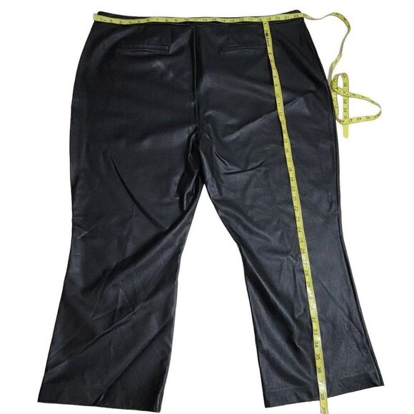Halogen Faux Leather Pants Womens Size 24 Cropped High Waisted Black Flare Leg - Picture 10 of 14